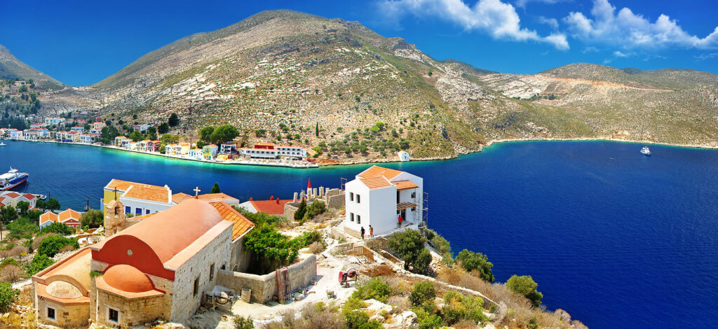 A Beginners Guide to Island Hopping in Greece