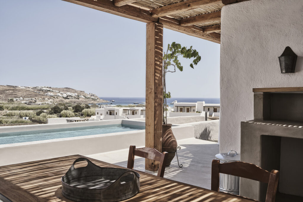 Explore Eco-friendly Accommodations in the Greek Islands