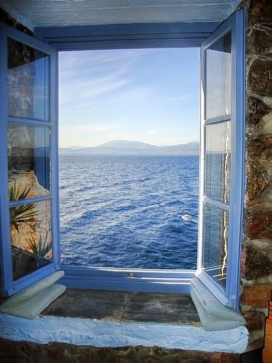 The Lure of Hydra: Artists Paradise on the Greek Islands